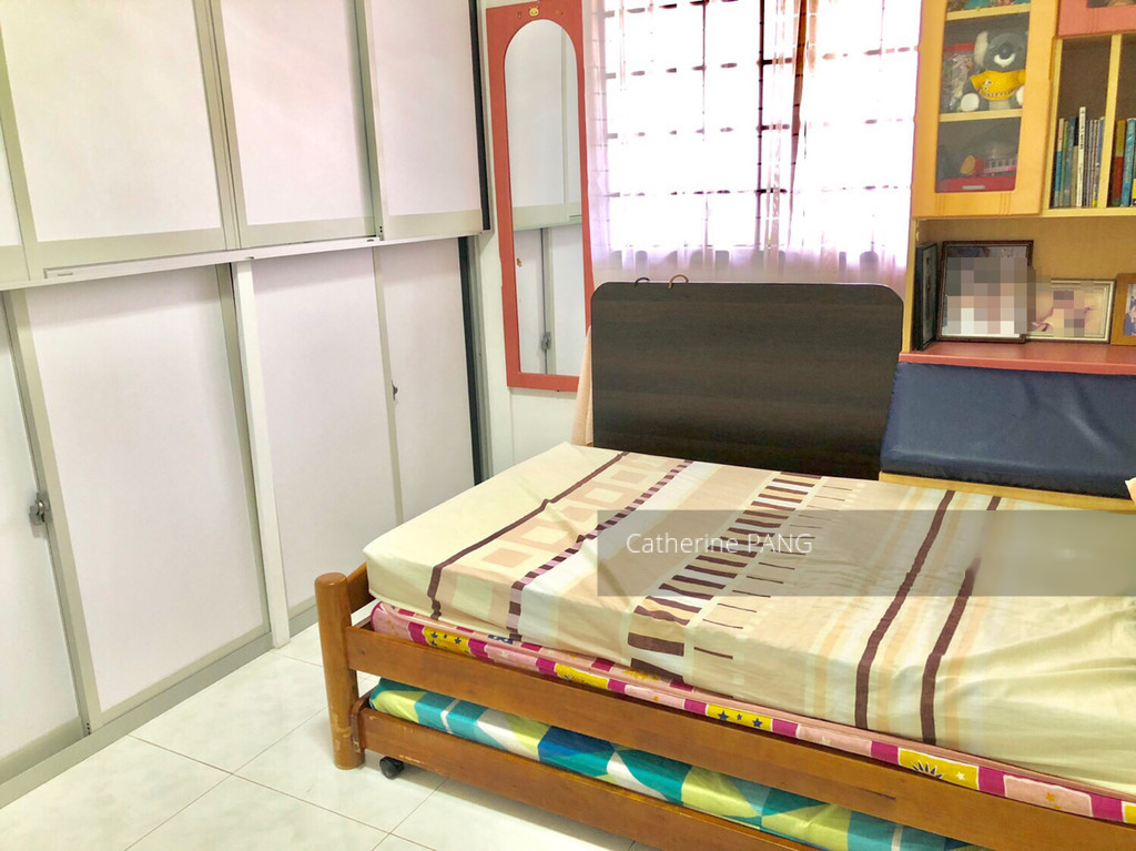 Blk 18 Eunos Crescent (Geylang), HDB 3 Rooms #198339032